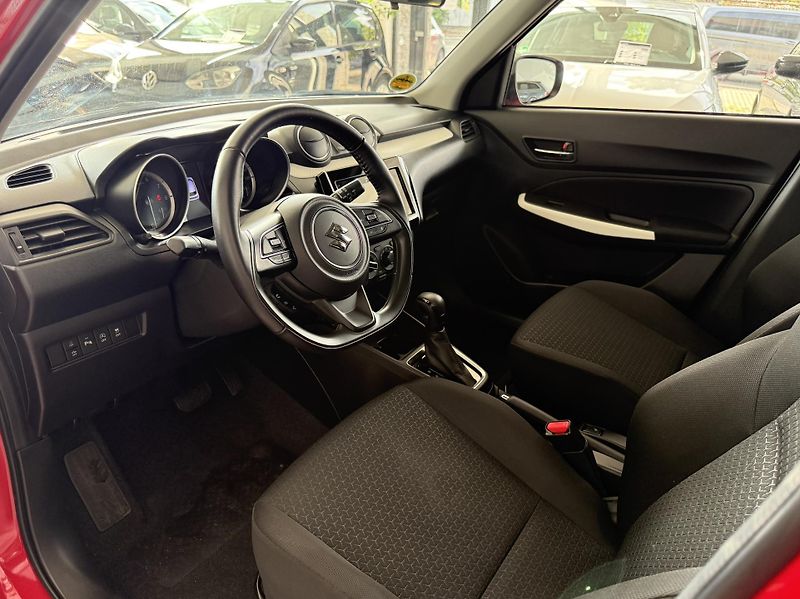 Suzuki Swift (2021) - fotka 6 z 25