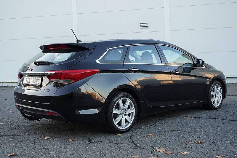 Hyundai i40 (2012) 1.7 CRDi AUTOMAT - fotka 7 z 17