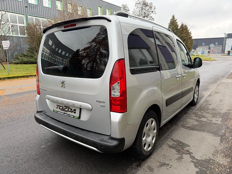 Peugeot Partner Tepee 1,6 HDi / servis.k. / pneu - fotka 5 z 23