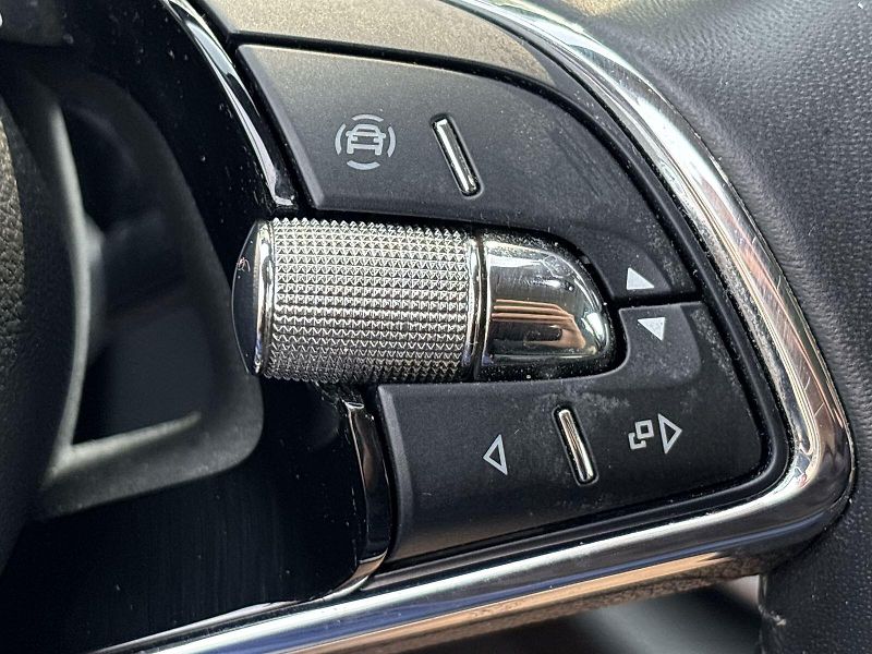 Škoda Octavia (2022) Combi 1.5 TSI Style+ - fotka 19 z 30
