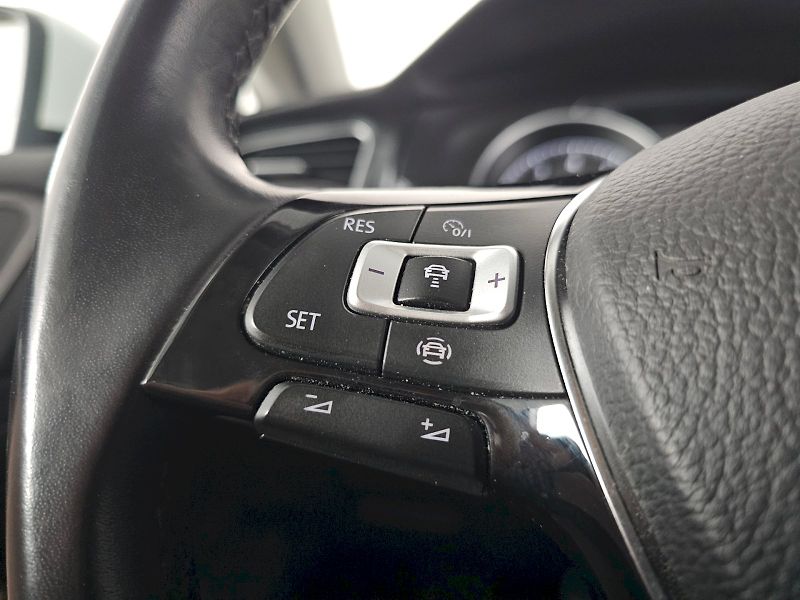Volkswagen Golf Variant (2020) 1,5 TSI EVO 130k COMFORT LINE - fotka 9 z 31