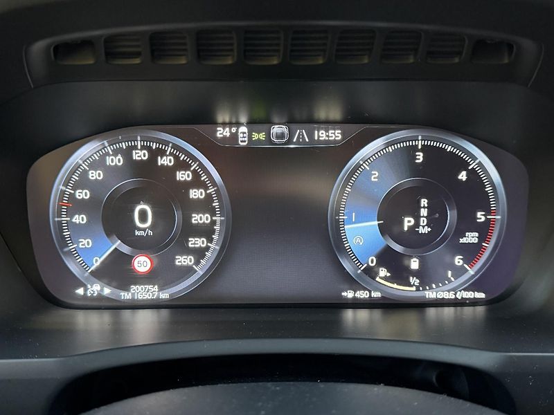 Volvo XC90 (2022) B5 Inscription Auto - fotka 10 z 15