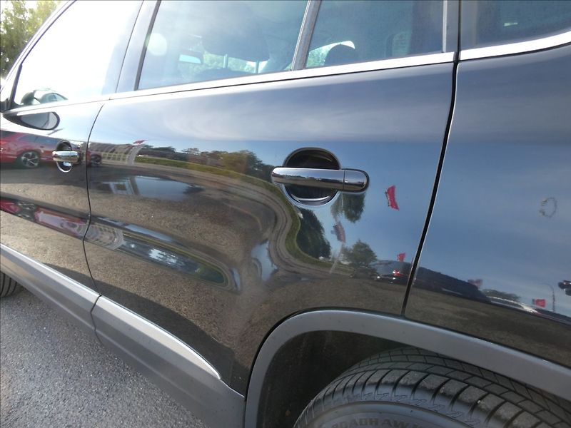 Volkswagen Tiguan 2,0 TDi 130kW 4MOTION, závěs - fotka 16 z 43