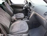 Škoda Yeti (2015) 2.0 TDI, 4X4, Automat - náhled 9