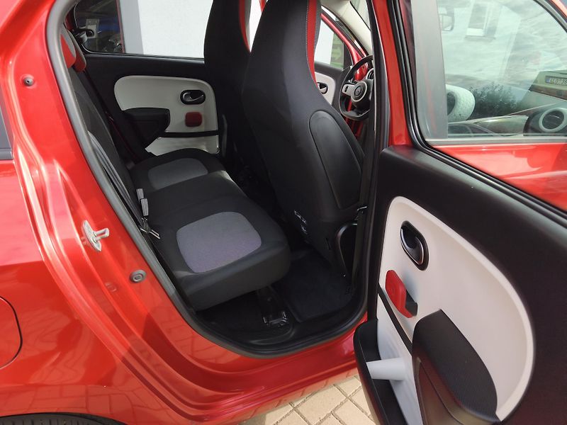 Renault Twingo (2016) III. Experience SCe 70  - fotka 22 z 29