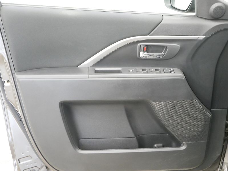 Mazda 5 - fotka 12 z 26