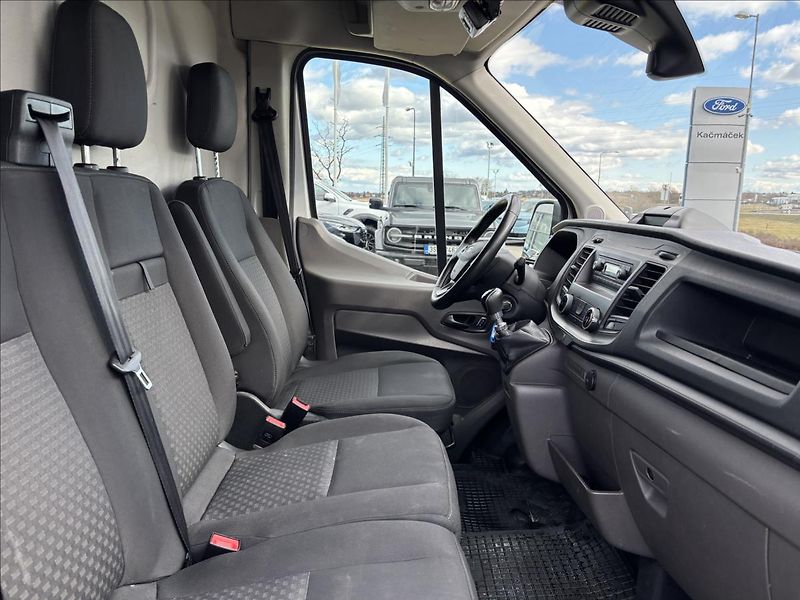 Ford Transit 2,0 EcoBlue Trend Chlaďák L2 - fotka 17 z 35