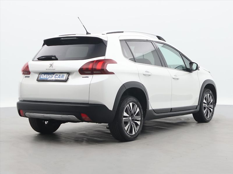 Peugeot 2008 1,6 HDI 73kW CZ - fotka 7 z 29