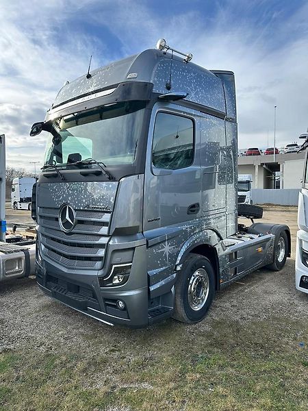 Mercedes-Benz (2023) Actros 1848 LS - fotka 3 z 5