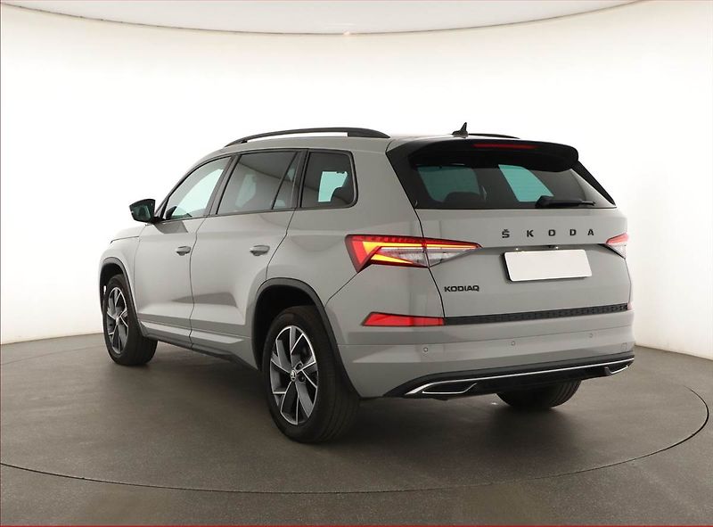 Škoda Kodiaq (2023) Sportline 2.0 TDI - fotka 4 z 19