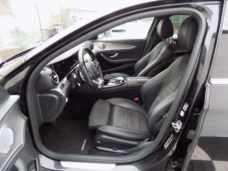 Mercedes-Benz Třídy E (2018) 350d/AMG Line/4-Matic/LED/ - fotka 12 z 45
