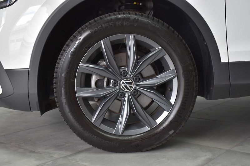 Volkswagen Tiguan Allspace 1.5 TSI DSG*VIRTUAL*DPH*ČR 1.M - fotka 33 z 44