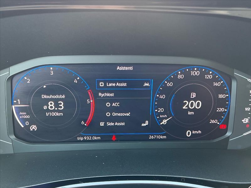 Volkswagen Multivan 2,0 TDi 110kW BULLI  T6.1 REZE - fotka 16 z 29