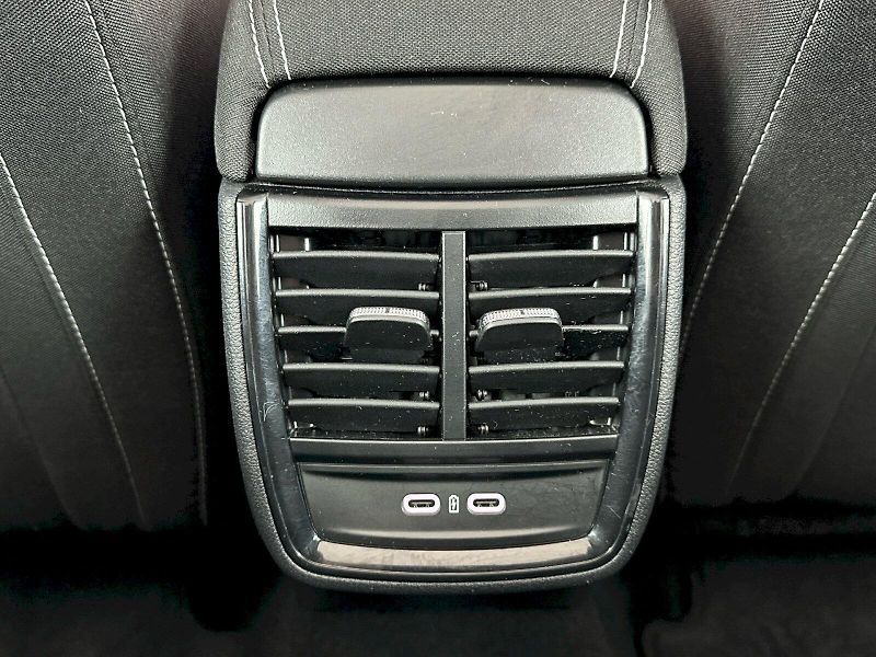 Škoda Kamiq (2025) DSG 1.0TSI 85kW Monte Carlo - fotka 27 z 32