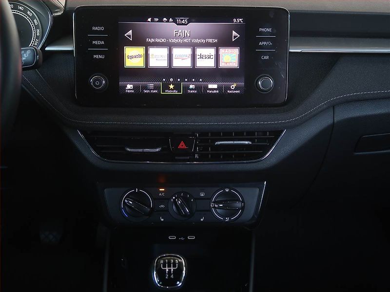 Škoda Fabia (2022) Ambition 1.0, Serv.kniha - fotka 12 z 18