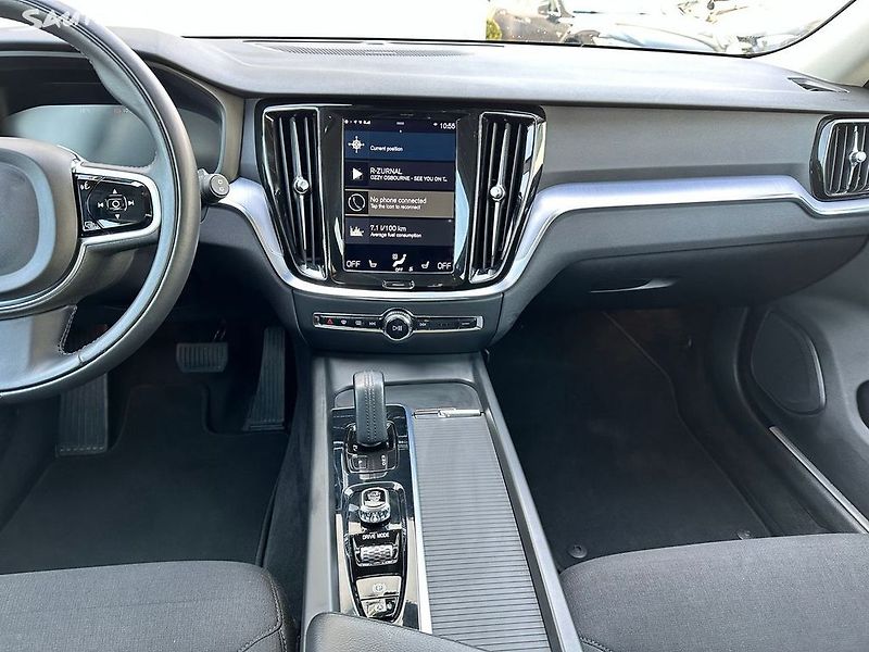 Volvo V60 CC/B4/AWD/NezT/TZ/H&K/Skladem - fotka 12 z 17