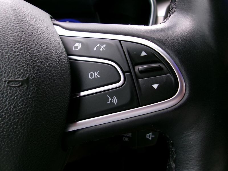 Renault Talisman Energy dCi 160k EDC 4CONTROL - fotka 24 z 47