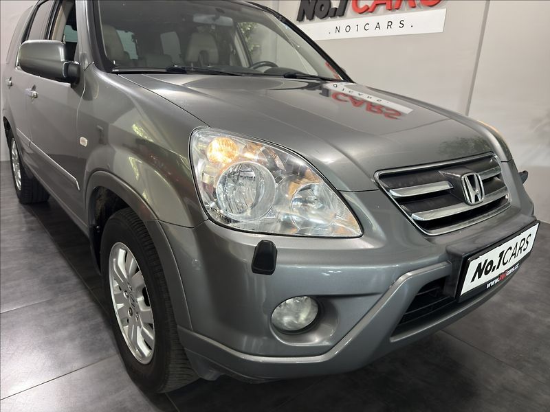 Honda CR-V 2,2   CTDI 4X4 EXCLUSIVE TZ - fotka 31 z 32
