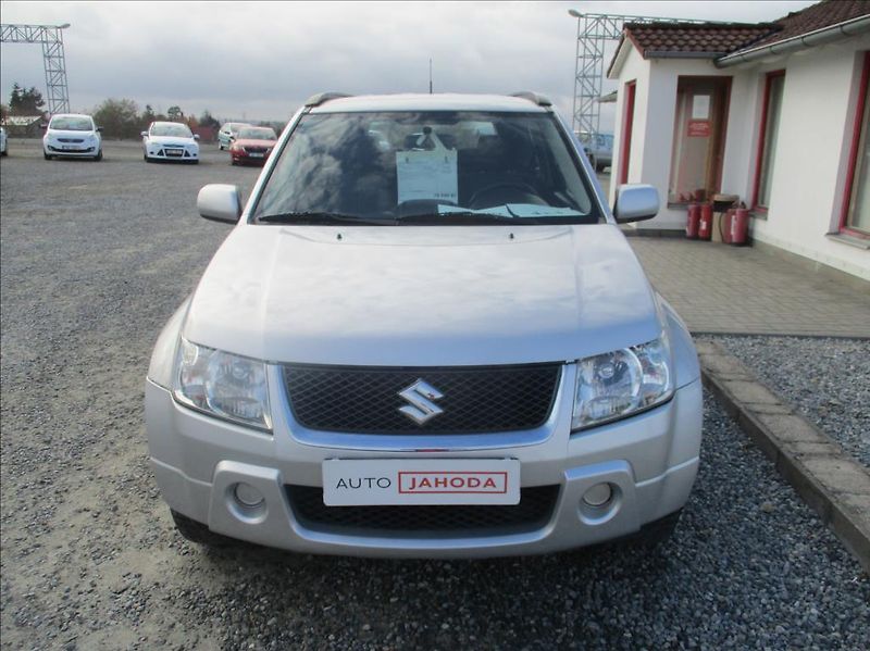 Suzuki Grand Vitara 1,6 i,4x4,klima, - fotka 2 z 22