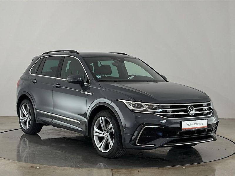Volkswagen Tiguan R-Line DSG - fotka 14 z 29
