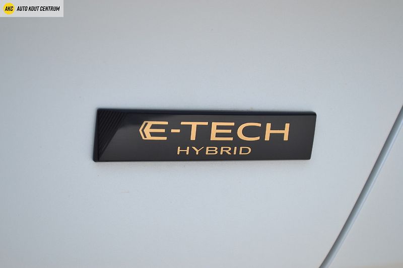 Renault Captur techno E-Tech full hybrid 160 - fotka 16 z 48