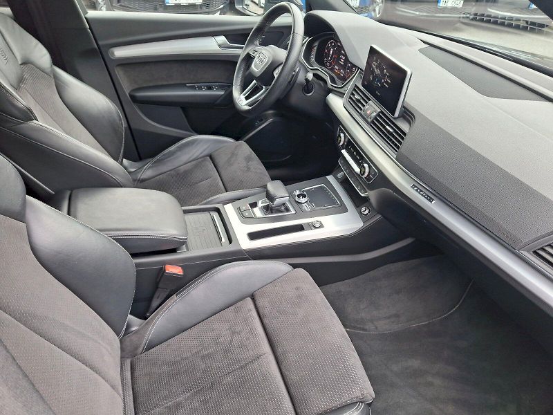 Audi Q5 (2020) S-Line DSG Quattro 2.0TDi 140k - fotka 13 z 35