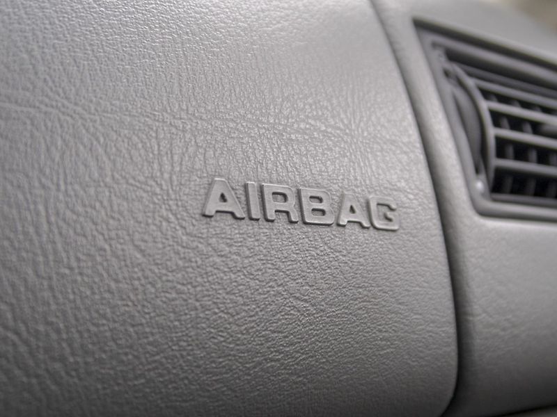 Volkswagen Transporter (1999) 2.5TDI 75KW – OBYTNÝ REIMO - fotka 29 z 47