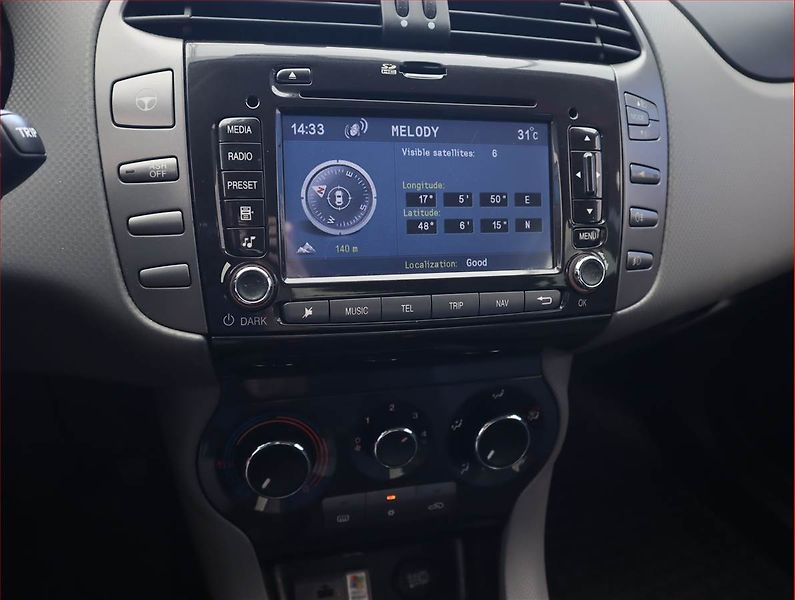 Fiat Bravo (2011) 1.6 MultiJet, nová STK - fotka 12 z 15