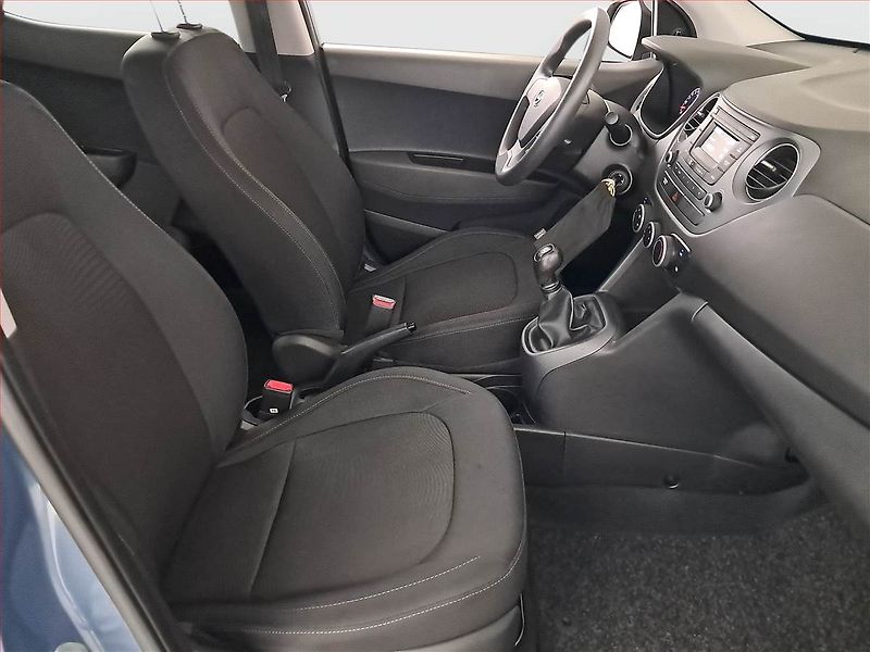 Hyundai i10 (2017) 1.0, Serv.kniha - fotka 9 z 16
