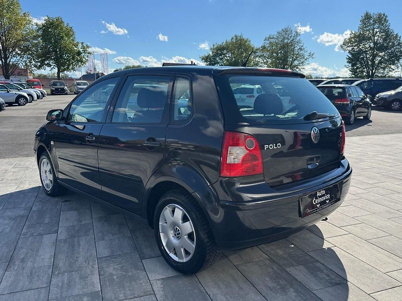 Volkswagen Polo (2003) Highline 1.4i 55kW - fotka 7 z 32