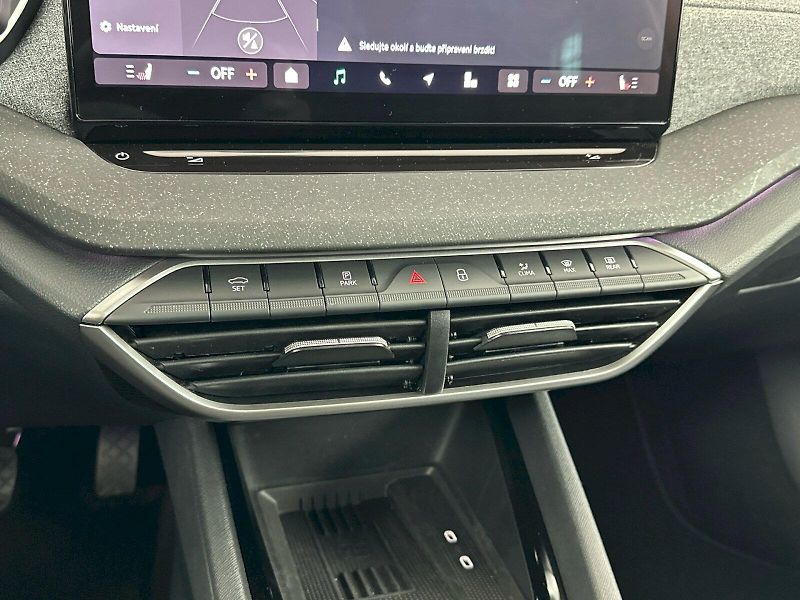 Škoda Octavia (2025) Combi 1.5TSI 110kW Top Selecti - fotka 23 z 33