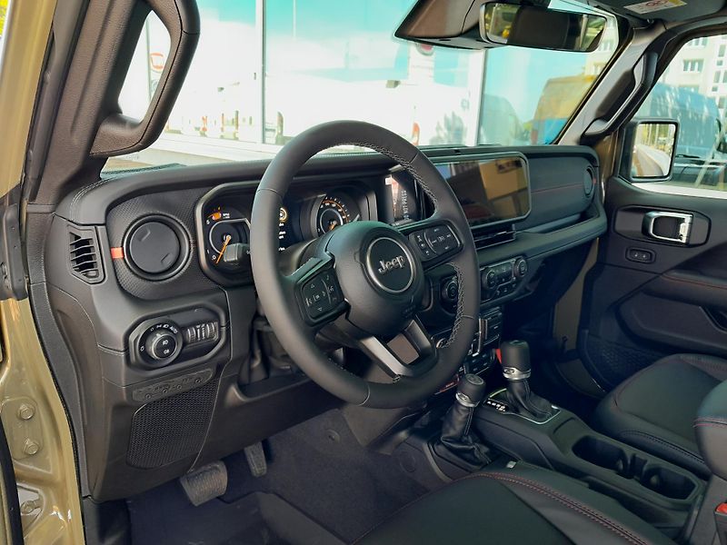 Jeep Wrangler (2026) Unlimited 2,0T  Rubicon ČR - fotka 24 z 41