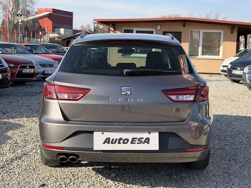 Seat Leon (2014) 2.0 TDi, FR, LED - fotka 5 z 18