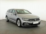 Volkswagen Passat (2021) R-Line 2.0 TDI, 4X4, Automat - náhled 1
