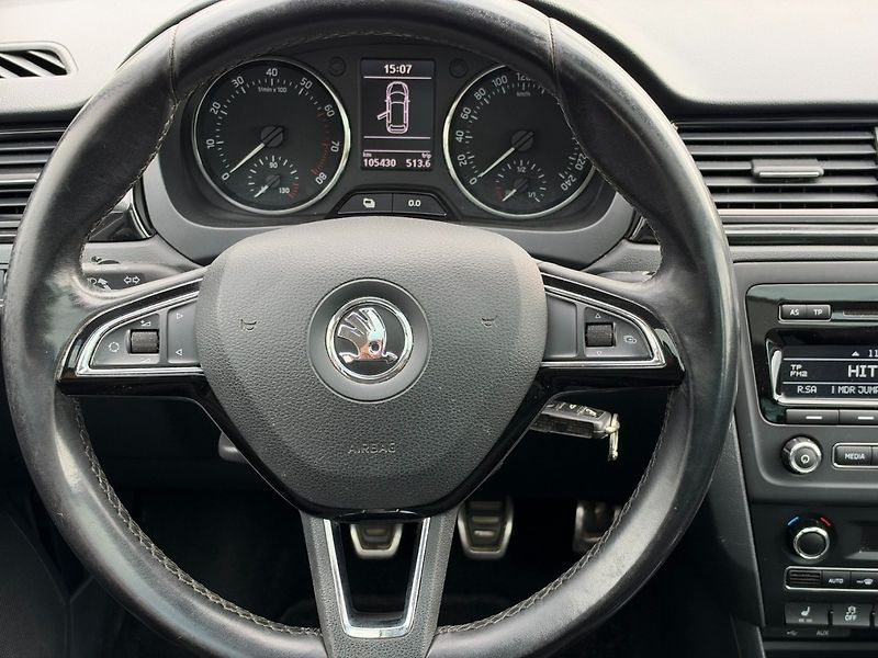 Škoda Rapid (2014) Spaceback 1.2 TSI StylePlus - fotka 16 z 31