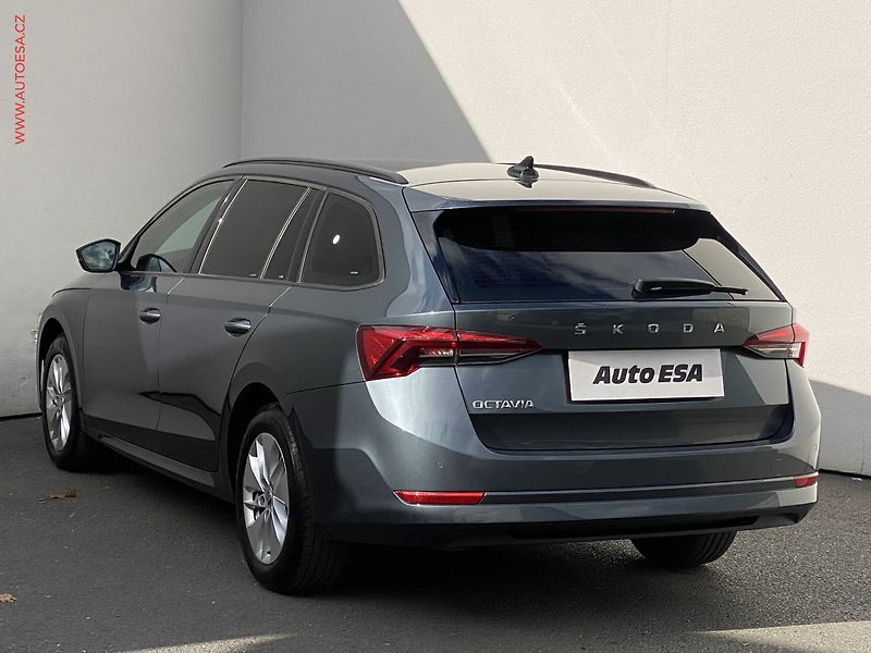 Škoda Octavia (2021) 2.0 TDi, 2.maj,ČR, Ambition - fotka 6 z 19