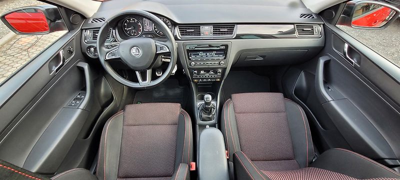 Škoda Rapid (2014) 1,2TSi 77kW Xenony StylePlus - fotka 16 z 37