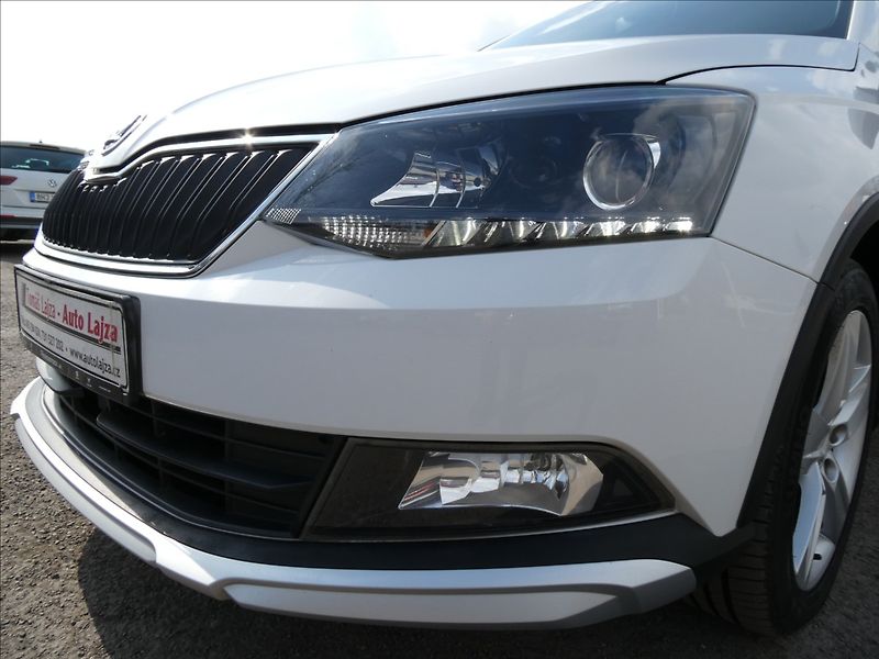 Škoda Fabia 1,2 TSi SCOUT 2x kola,1.majite - fotka 4 z 43