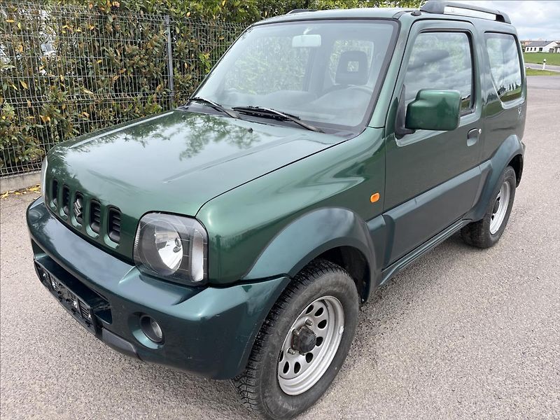 Suzuki Jimny 1,3 i RANGER 4x4 SERVIS TAŽNÉ - fotka 1 z 32