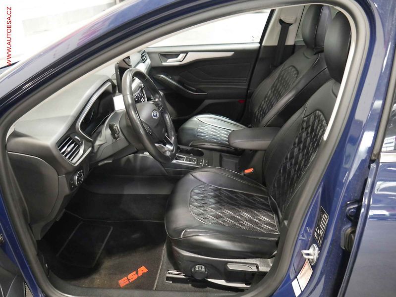 Ford Focus (2021) 2.0 TDi, servis.kniha, AT - fotka 9 z 22