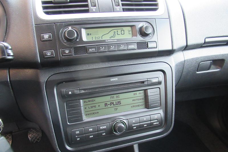Škoda Roomster 1.4 TDi AUT. KLIMA SADA KOL - fotka 13 z 23