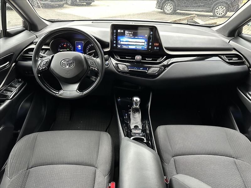 Toyota C-HR 1,2 4x4 TOP - fotka 14 z 32
