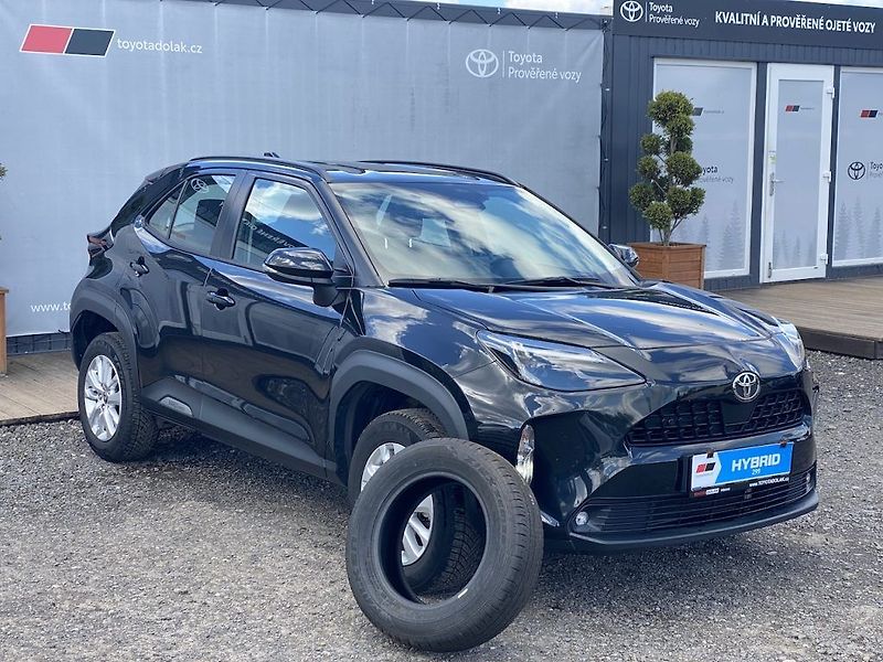Toyota Yaris Cross 1.5HEV, ČR-1m, Comfort, DPH - fotka 1 z 26