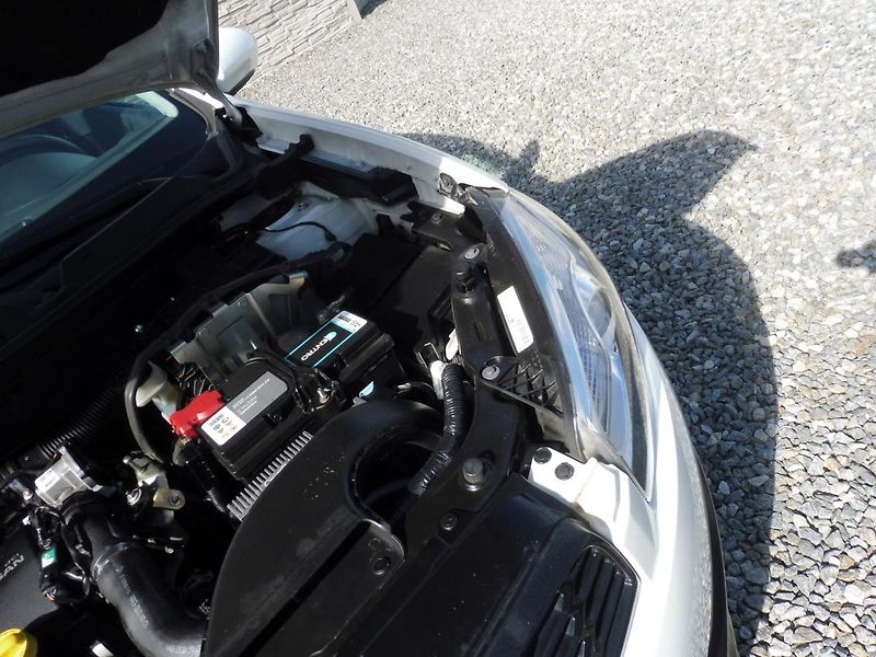 Nissan Qashqai 1.5DCi 110PS NAVI STK TOP STAV - fotka 92 z 189