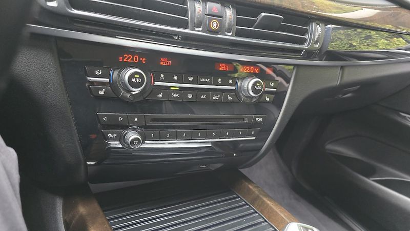 BMW X5 (2017) - fotka 13 z 18