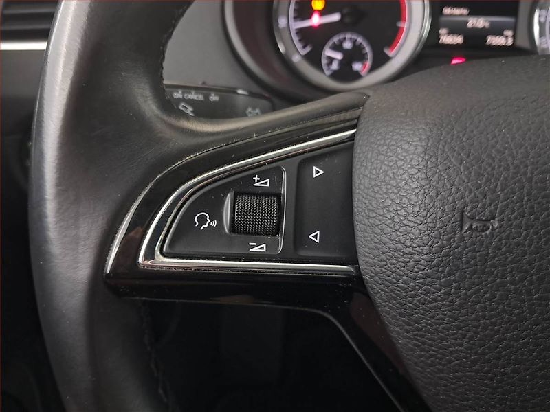 Škoda Octavia (2017) Style 1.8 TSI, Serv.kniha - fotka 16 z 18