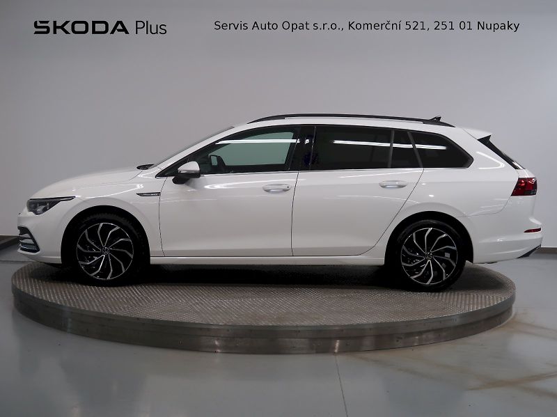 Volkswagen Golf (2022) STYLE 2.0TDI 110KW DSG - fotka 3 z 38