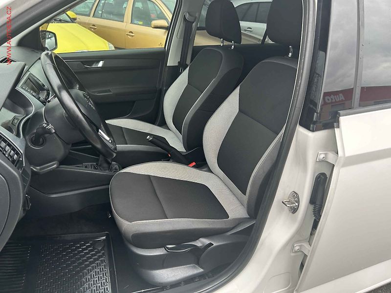 Škoda Fabia (2015) 1.4 TDi, ČR, AC, temp - fotka 9 z 15