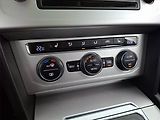 Volkswagen Passat (2015) 2.0 TDI, Automat, Navi - náhled 16