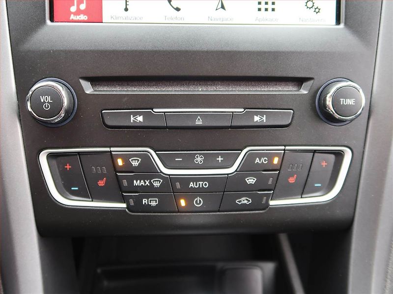Ford Mondeo (2018) Edition 2.0 TDCI, Automat - fotka 16 z 18